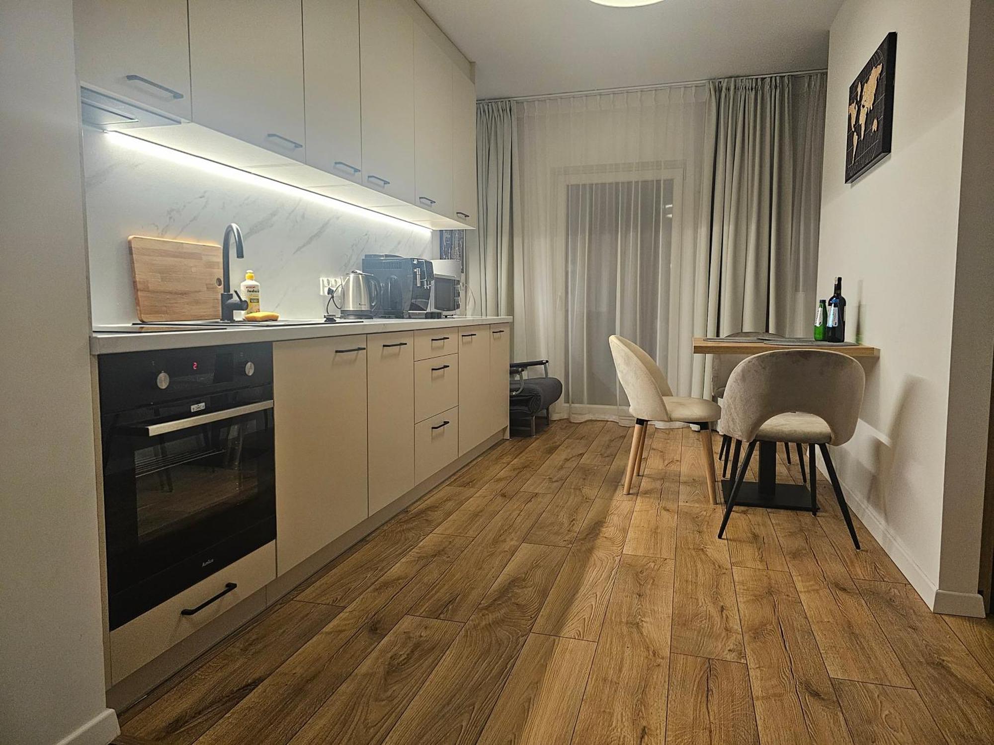 City Sense New Apartments - Main Station And City Center Wrocław Exterior foto